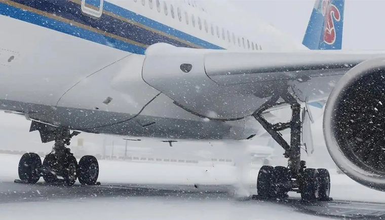 民航客机冬季飞行,机场准备工作要做好！
